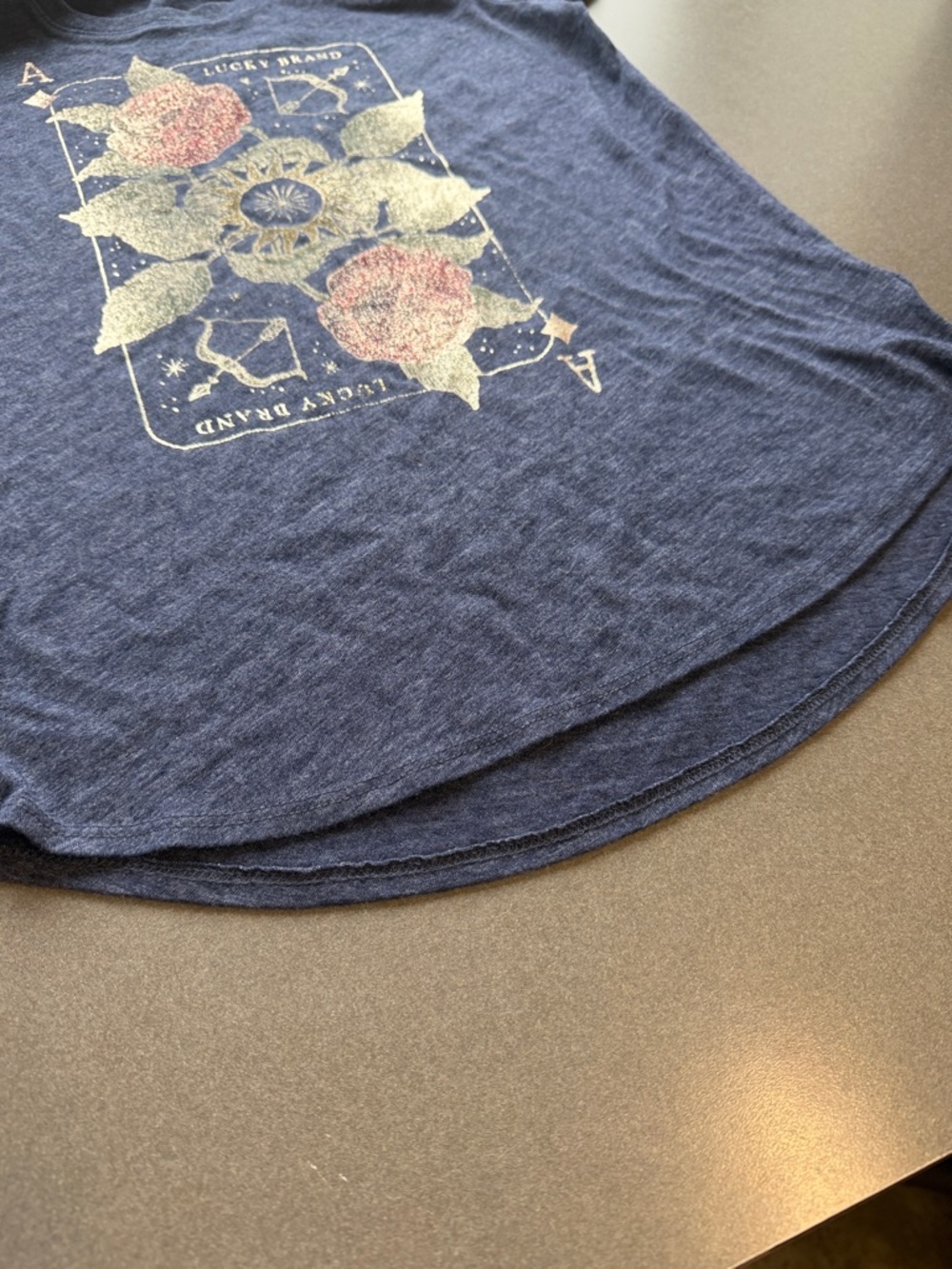 Lucky Brand soft medallion print tapestry, boho tee - Picture 4 of 5